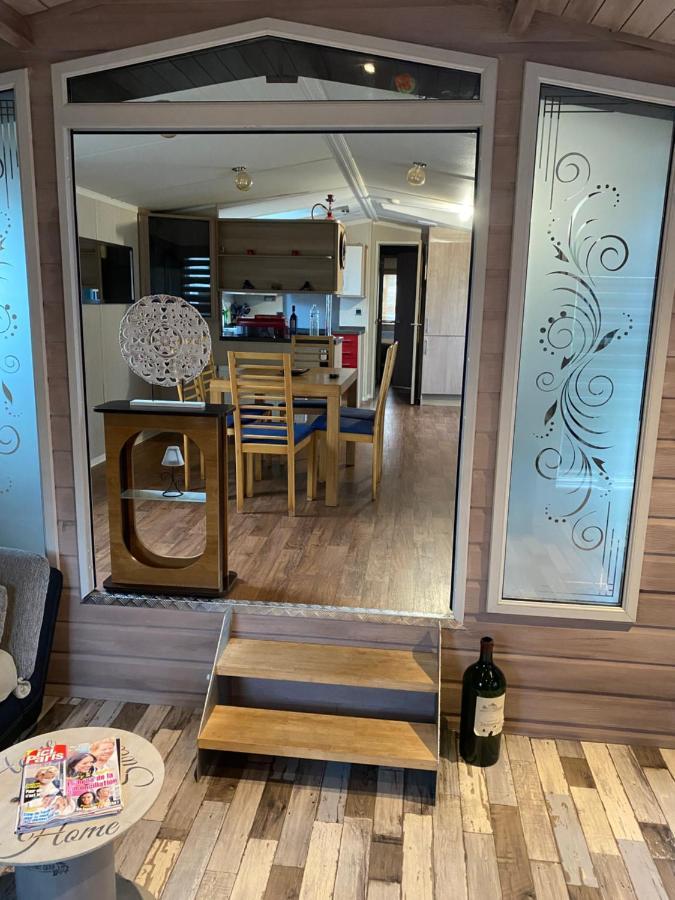 La Baie Des Lacs Apartment Froidchapelle Ngoại thất bức ảnh